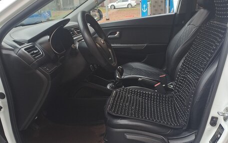 KIA Rio III рестайлинг, 2015 год, 570 000 рублей, 10 фотография