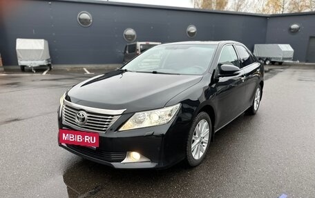 Toyota Camry, 2011 год, 1 655 000 рублей, 20 фотография