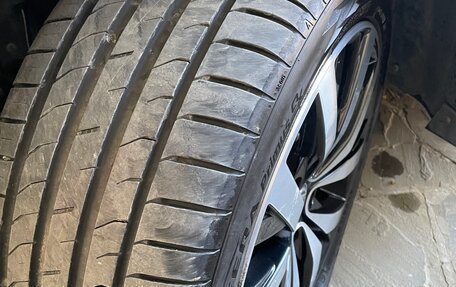 Volkswagen Multivan T6 рестайлинг, 2018 год, 5 400 000 рублей, 2 фотография