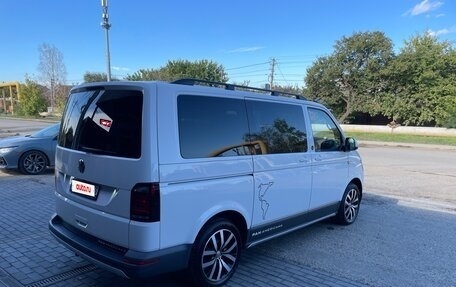 Volkswagen Multivan T6 рестайлинг, 2018 год, 5 400 000 рублей, 16 фотография