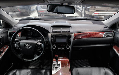 Toyota Camry, 2014 год, 1 699 000 рублей, 18 фотография