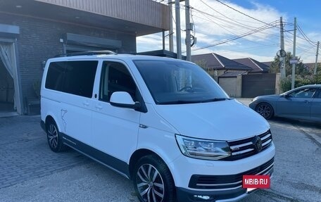 Volkswagen Multivan T6 рестайлинг, 2018 год, 5 400 000 рублей, 17 фотография