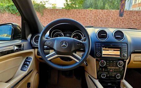 Mercedes-Benz GL-Класс, 2011 год, 1 945 000 рублей, 28 фотография