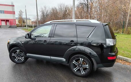 Mitsubishi Outlander III рестайлинг 3, 2007 год, 1 250 000 рублей, 2 фотография