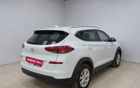 Hyundai Tucson III, 2018 год, 2 100 000 рублей, 4 фотография