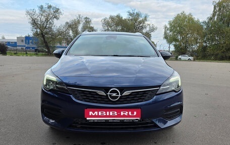 Opel Astra K, 2021 год, 1 650 000 рублей, 10 фотография