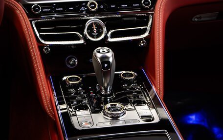 Bentley Flying Spur, 2025 год, 48 500 000 рублей, 22 фотография