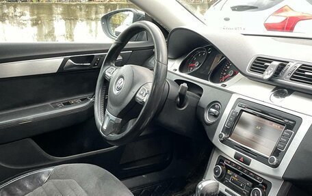 Volkswagen Passat B7, 2011 год, 1 007 000 рублей, 15 фотография