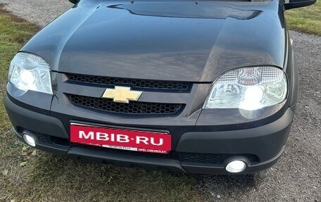 Chevrolet Niva I рестайлинг, 2015 год, 700 000 рублей, 1 фотография