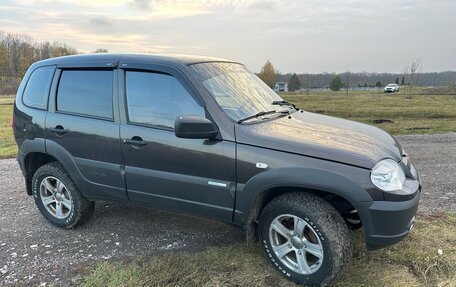 Chevrolet Niva I рестайлинг, 2015 год, 700 000 рублей, 6 фотография