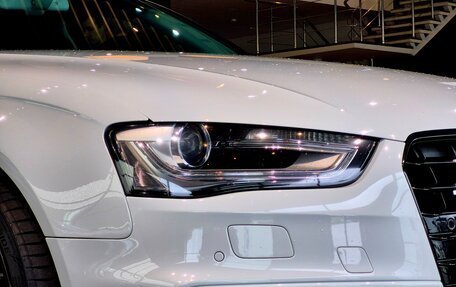 Audi A4, 2013 год, 1 990 000 рублей, 5 фотография