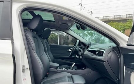 BMW 1 серия, 2022 год, 1 600 000 рублей, 9 фотография