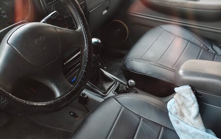 KIA Sportage IV рестайлинг, 2003 год, 250 000 рублей, 5 фотография