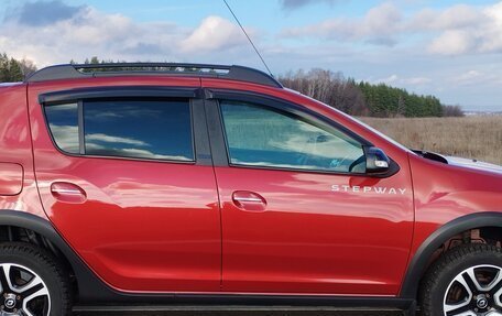 Renault Sandero II рестайлинг, 2018 год, 1 380 000 рублей, 6 фотография