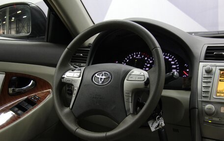 Toyota Camry, 2010 год, 995 000 рублей, 21 фотография