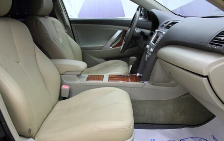 Toyota Camry, 2010 год, 995 000 рублей, 28 фотография