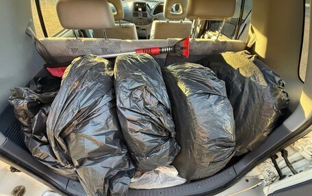 Toyota Raum I, 1998 год, 350 000 рублей, 17 фотография