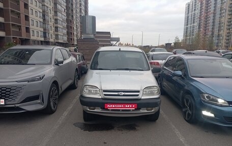 Chevrolet Niva I рестайлинг, 2004 год, 150 000 рублей, 4 фотография