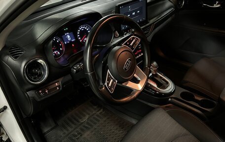 KIA Cerato IV, 2020 год, 2 100 000 рублей, 15 фотография