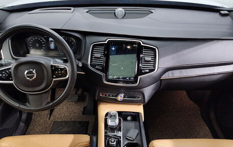 Volvo XC90 II рестайлинг, 2022 год, 4 480 000 рублей, 7 фотография