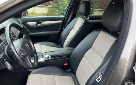 Mercedes-Benz C-Класс, 2010 год, 1 250 000 рублей, 9 фотография