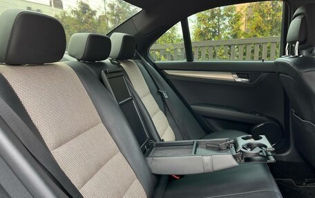 Mercedes-Benz C-Класс, 2010 год, 1 250 000 рублей, 13 фотография