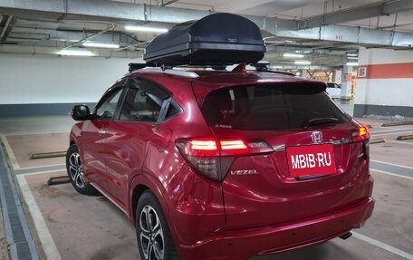 Honda Vezel, 2018 год, 1 790 000 рублей, 2 фотография