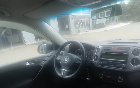 Volkswagen Tiguan I, 2010 год, 900 000 рублей, 4 фотография