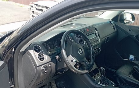 Volkswagen Tiguan I, 2010 год, 900 000 рублей, 18 фотография