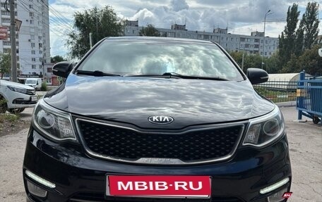 KIA Rio III рестайлинг, 2016 год, 1 000 000 рублей, 2 фотография