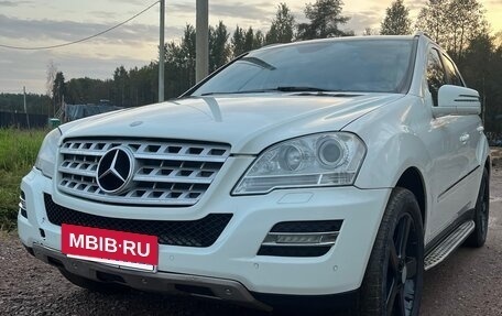 Mercedes-Benz M-Класс, 2011 год, 1 440 000 рублей, 2 фотография