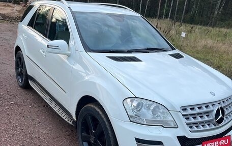Mercedes-Benz M-Класс, 2011 год, 1 440 000 рублей, 8 фотография