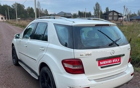Mercedes-Benz M-Класс, 2011 год, 1 440 000 рублей, 3 фотография