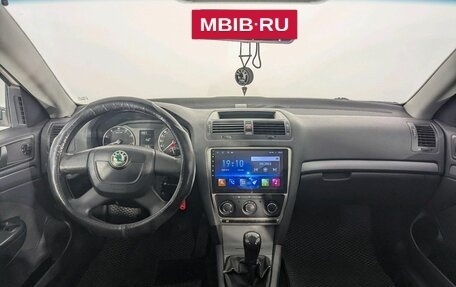 Skoda Octavia, 2011 год, 411 000 рублей, 11 фотография