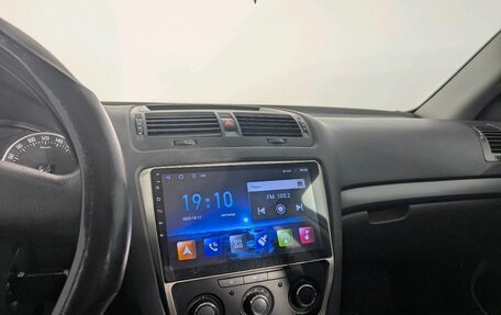 Skoda Octavia, 2011 год, 411 000 рублей, 24 фотография