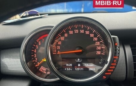 MINI Hatch, 2016 год, 1 300 000 рублей, 3 фотография