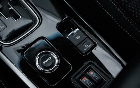 Mitsubishi Outlander III рестайлинг 3, 2019 год, 2 399 000 рублей, 19 фотография