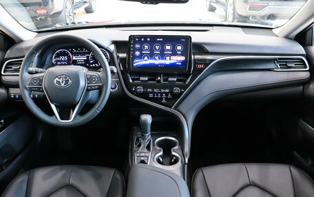 Toyota Camry, 2024 год, 5 890 000 рублей, 8 фотография