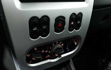 Renault Sandero I, 2011 год, 397 989 рублей, 15 фотография