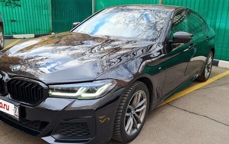 BMW 5 серия, 2019 год, 2 690 000 рублей, 1 фотография