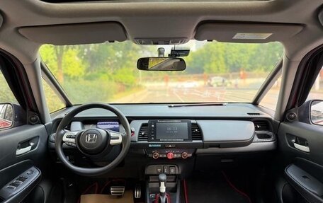 Honda Fit, 2022 год, 1 300 000 рублей, 10 фотография
