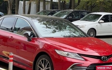 Toyota Camry, 2021 год, 4 800 000 рублей, 1 фотография