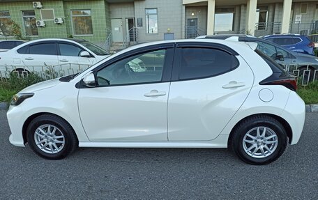 Toyota Yaris, 2020 год, 1 430 000 рублей, 3 фотография