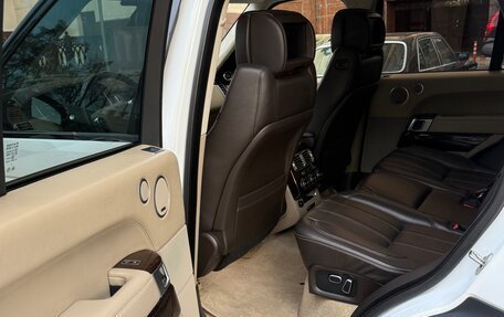 Land Rover Range Rover IV рестайлинг, 2015 год, 5 250 000 рублей, 27 фотография