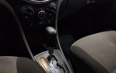 Hyundai Solaris II рестайлинг, 2011 год, 560 000 рублей, 11 фотография