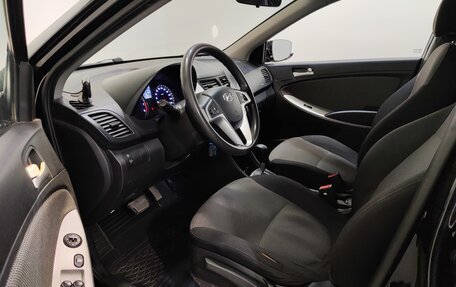 Hyundai Solaris II рестайлинг, 2011 год, 560 000 рублей, 14 фотография