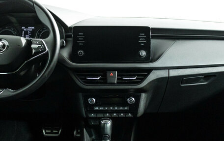 Skoda Rapid II, 2021 год, 1 999 700 рублей, 14 фотография