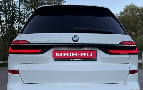 BMW X7, 2022 год, 13 700 000 рублей, 8 фотография
