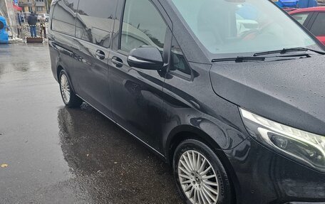 Mercedes-Benz V-Класс, 2019 год, 5 500 000 рублей, 2 фотография