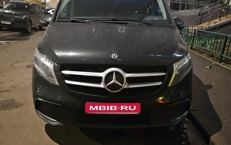 Mercedes-Benz V-Класс, 2019 год, 5 500 000 рублей, 11 фотография